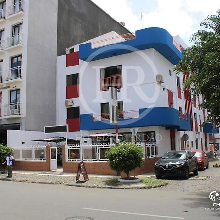 Hotel Roterdao "Under New Management" Прая Екстериор снимка