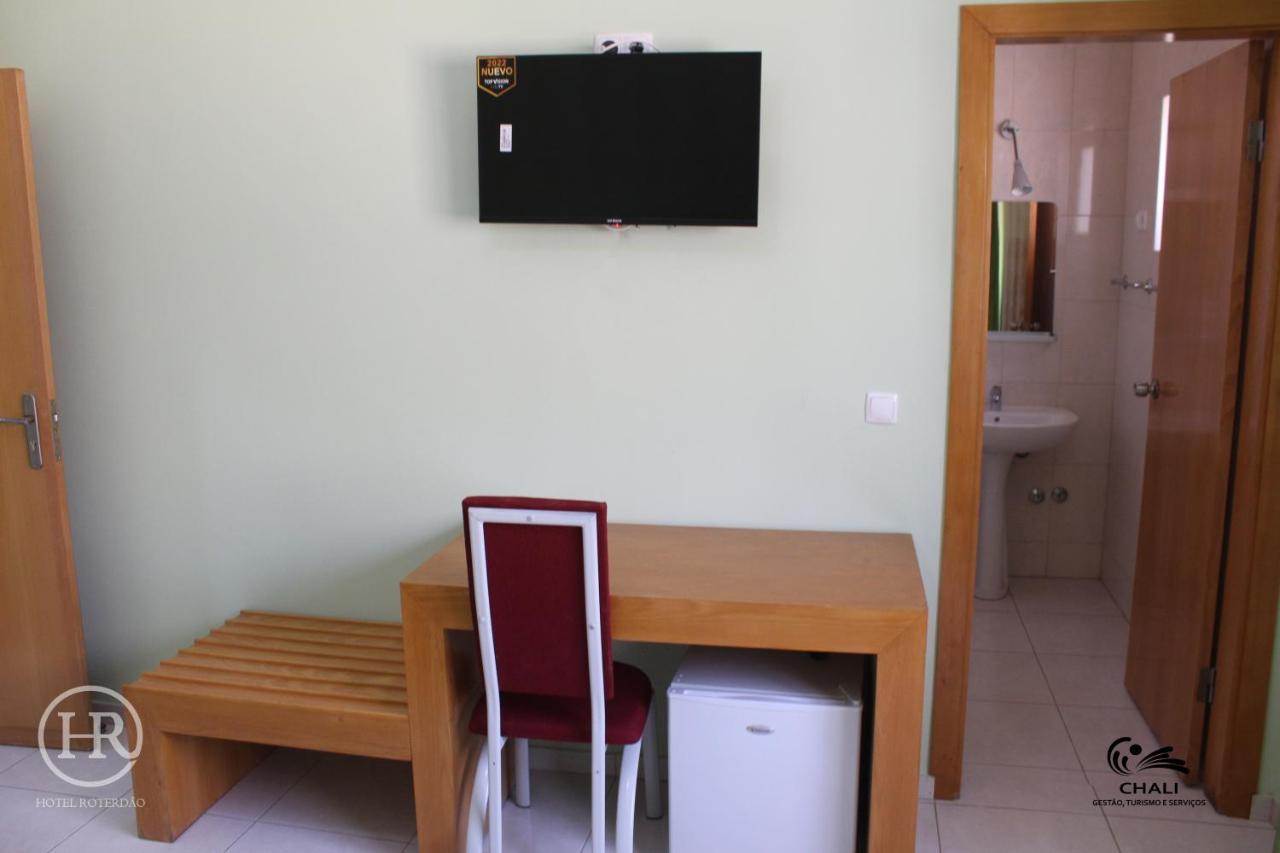 Hotel Roterdao "Under New Management" Прая Екстериор снимка